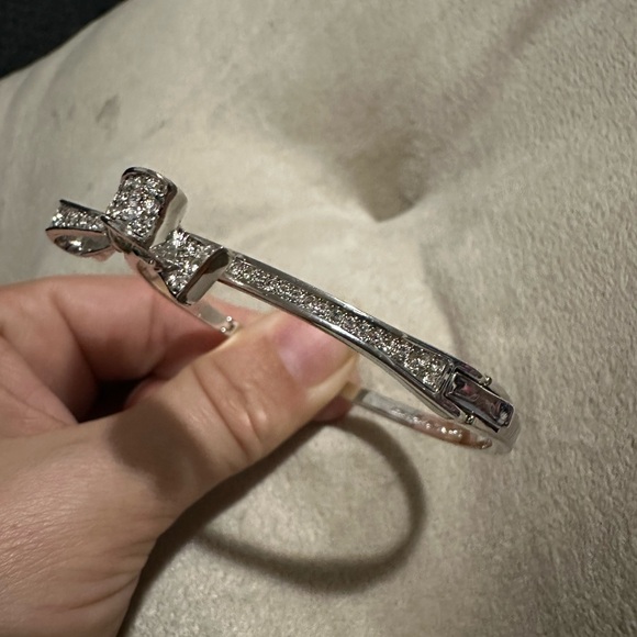 Kate Spade NWOT Cubic Zirconia Bow bracelet - Picture 6 of 7